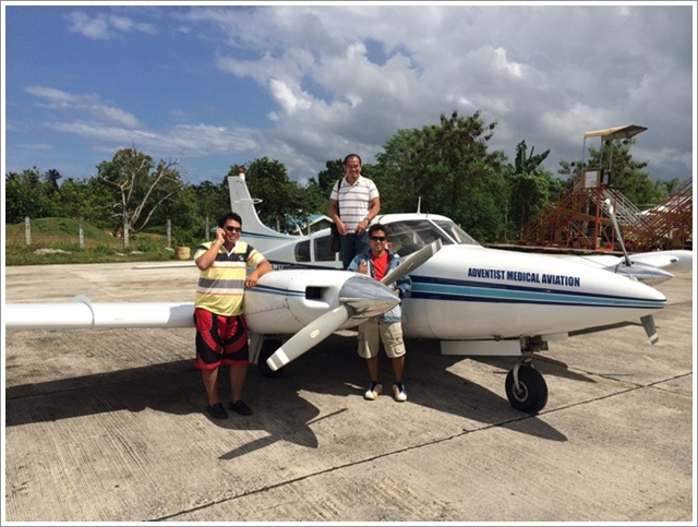 Medical team from Adventist Hospital flies to remote area of Mindanao for medical mission.